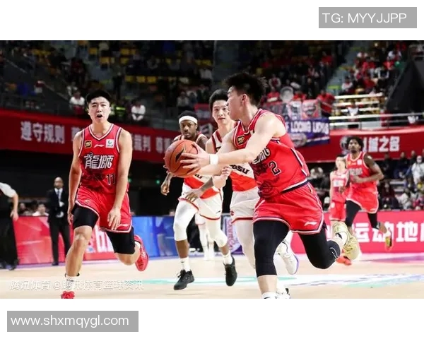 广州篮球队的速度优势与战术运用深度分析与探讨