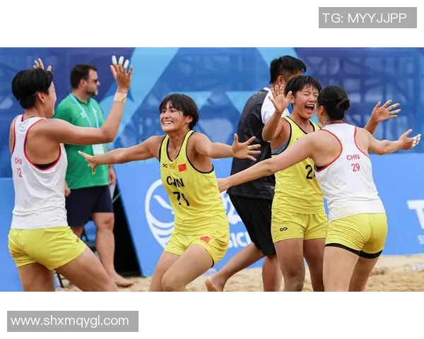 成都排球队勇攀高峰的奋斗历程与邀请赛精彩瞬间回顾